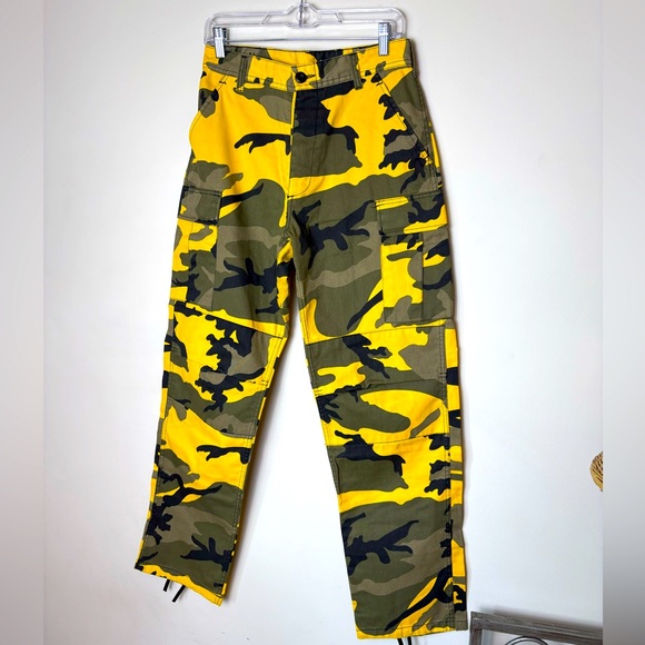 Unisex Camouflage Cargo Pants - Yellow and Green - Picture 1 of 12